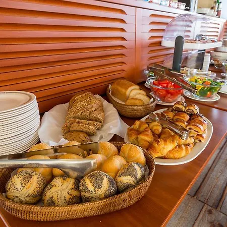 Grand Jules Boat 3*