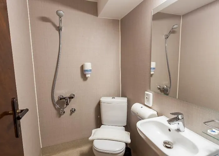 Grand Jules Boat Hotel 3*